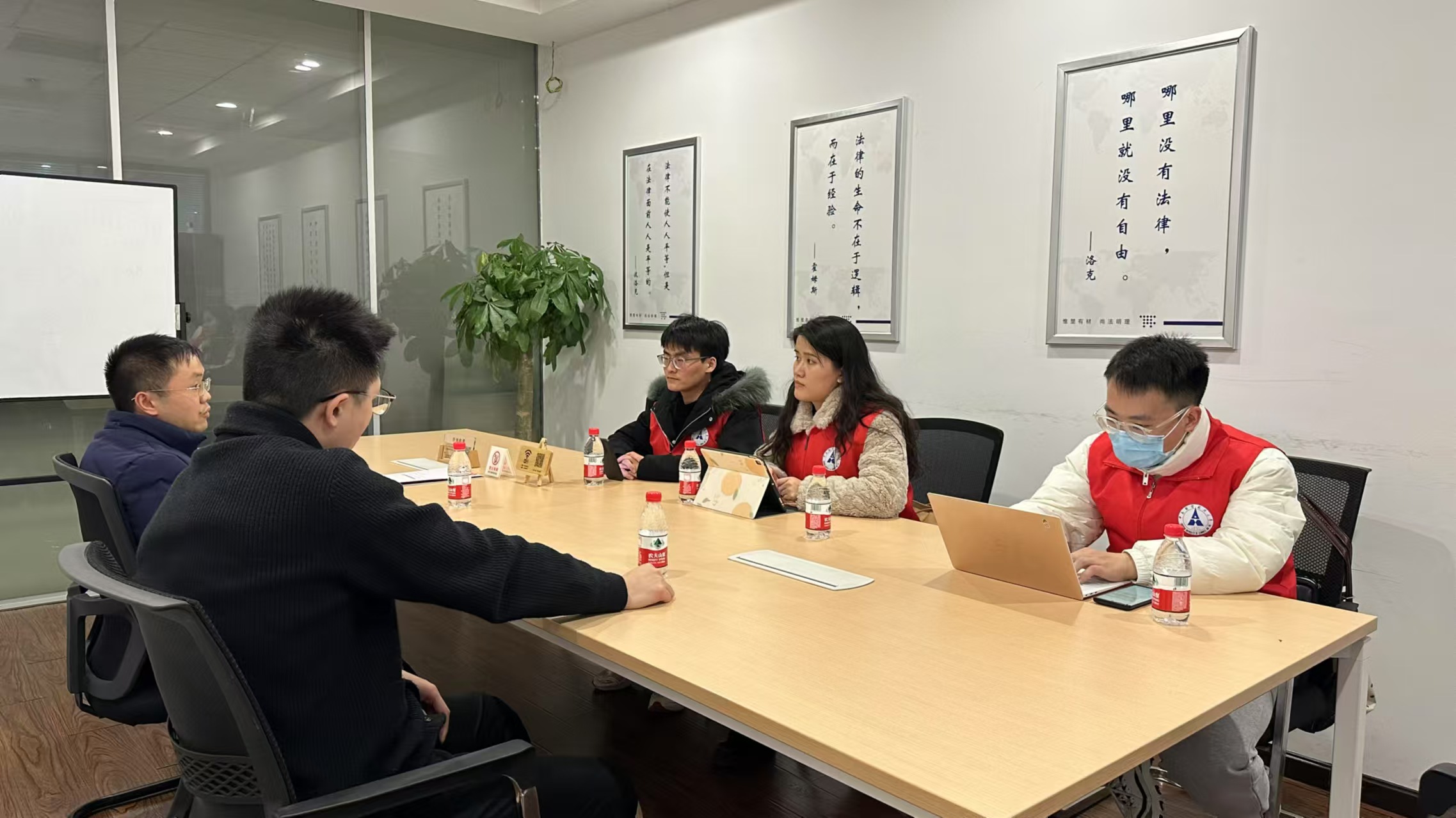 ���ϴ���򷨺����`ꠡ���̽�����M�ͻ���z�y����I��Ҏ��·��