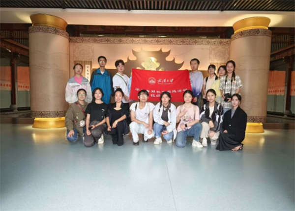 ���W������У��{�����B����,��Ʒ����Ī��