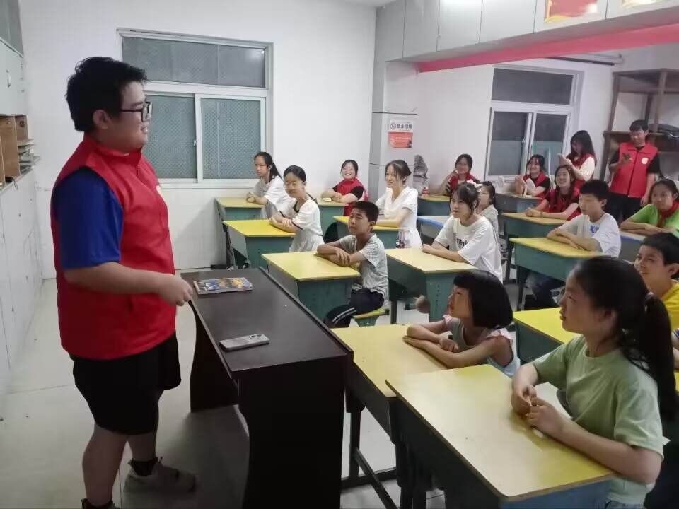 �c�W�������ѣ�����ͯ���Ľ����lչ