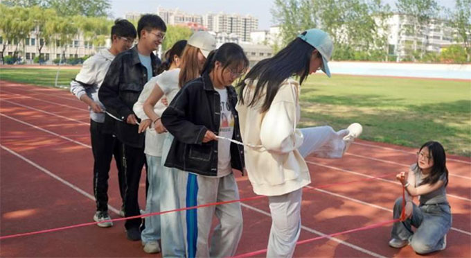 �ĳǴ�W��ý���g�WԺ�͔��W�ƌW�WԺ�����WԺ���e�k���ľۈF� �������M���F�w�o�����