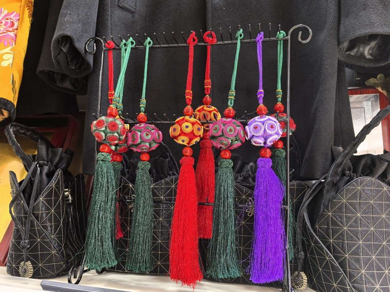 �P�ۂ���֮�á���������`�е��Ļ�̽��