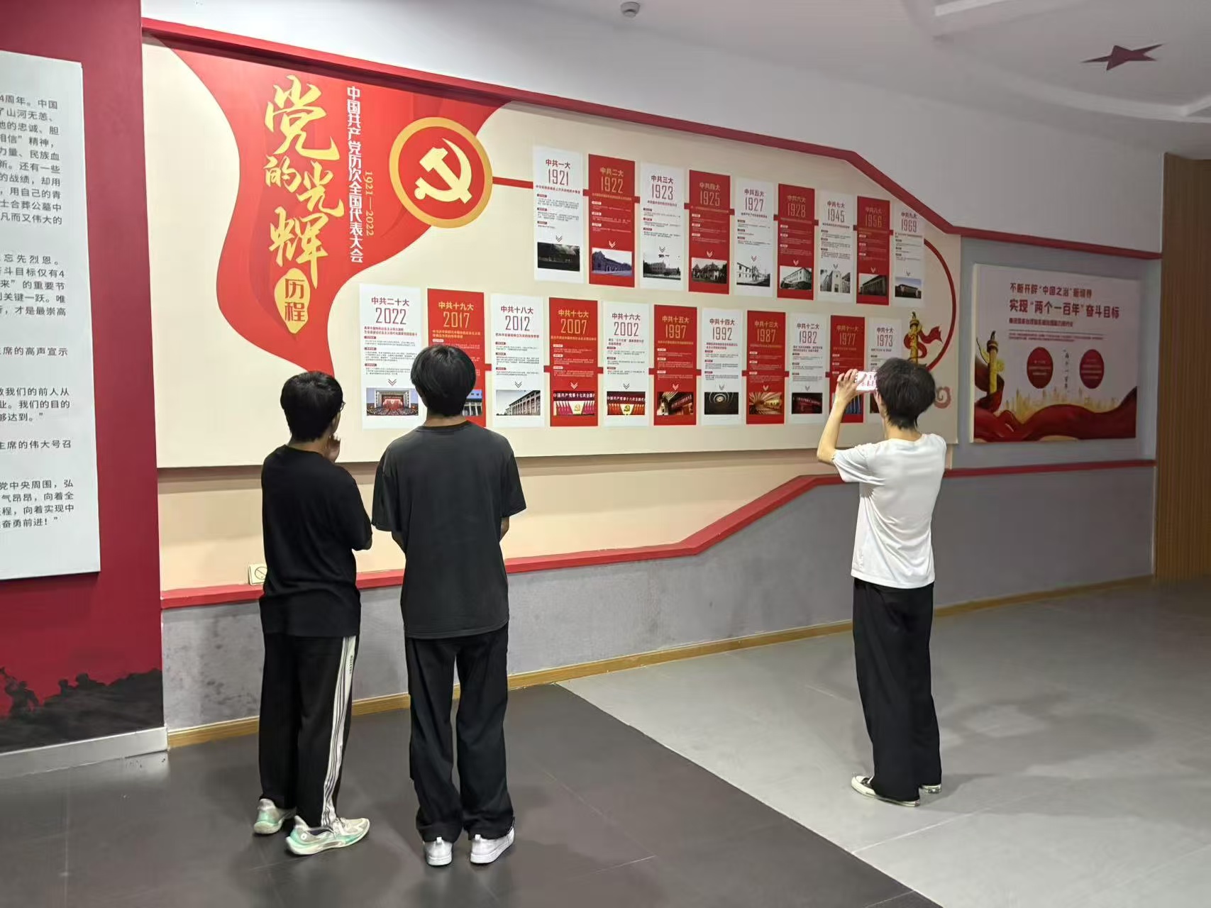 ���K�W(xu��)�������l(xi��ng)�����P(y��ng)����(zh��n)���񣬵Z�ഺ��(d��n)��(d��ng)