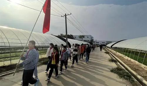 �����R��С�W�_չ������`���