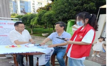 �؜�����q�£���ů�y��ǰ��