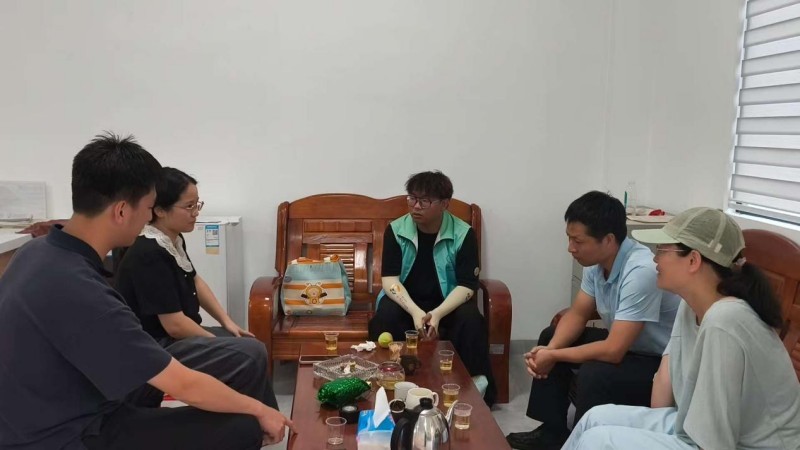 ľ�����С��c��ƺ����������{�І��}