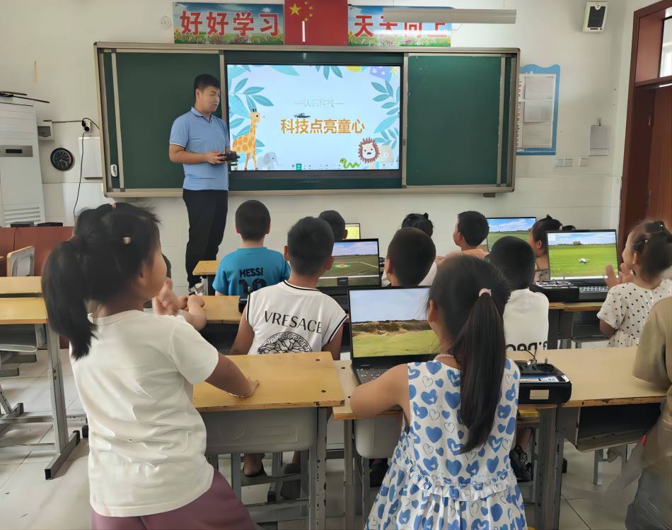 �Ƽ��ǆ�δ��·��֧����ů�W����