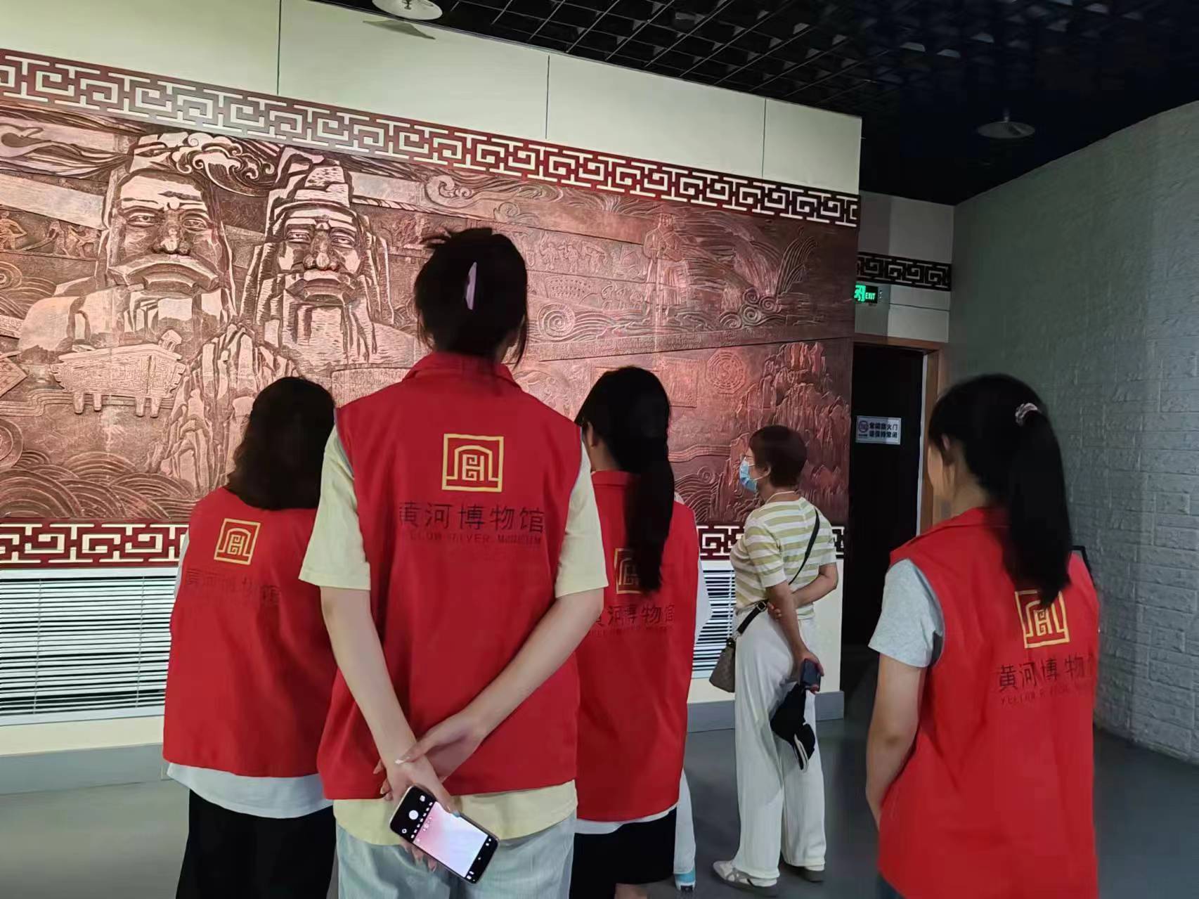 �����S�Ӳ����^��̽������ĸ�H���Ļ�