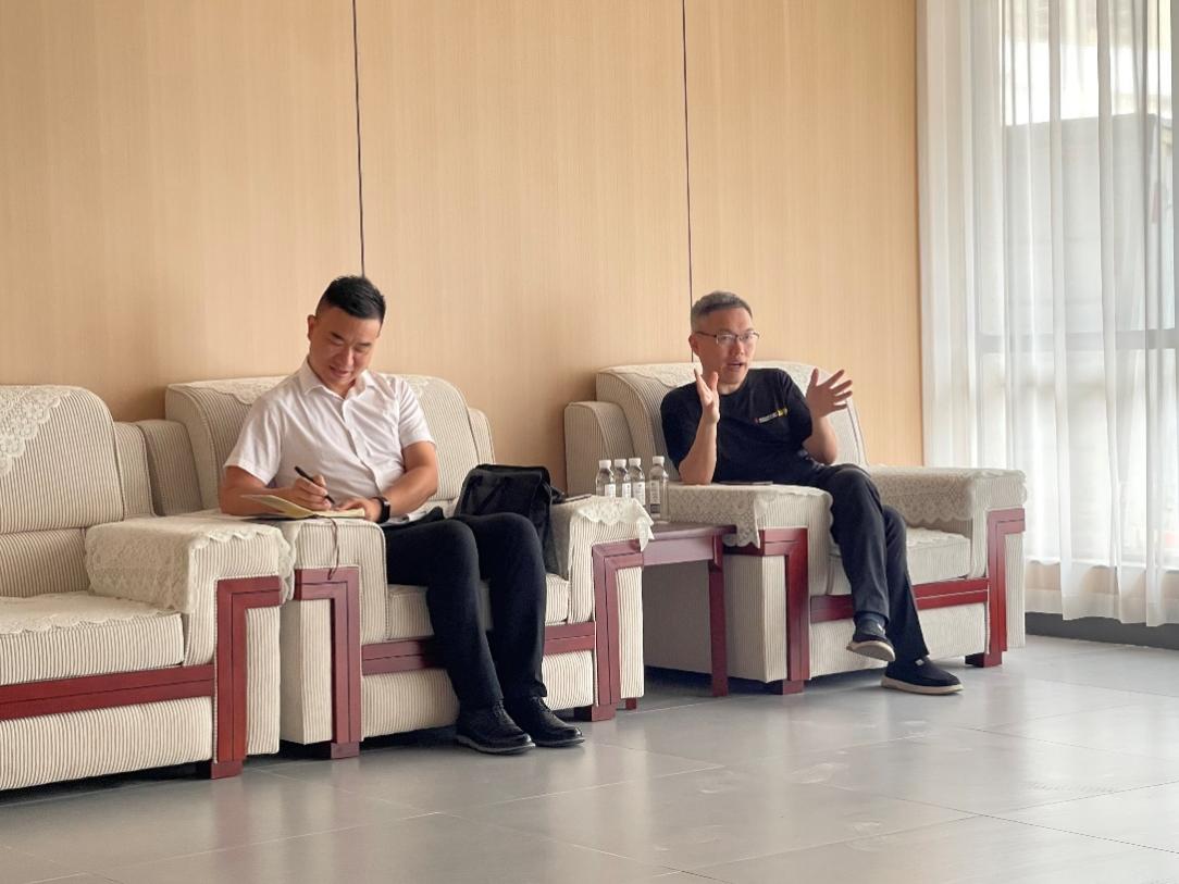 ��ȫ���Ը���һ�����̡�