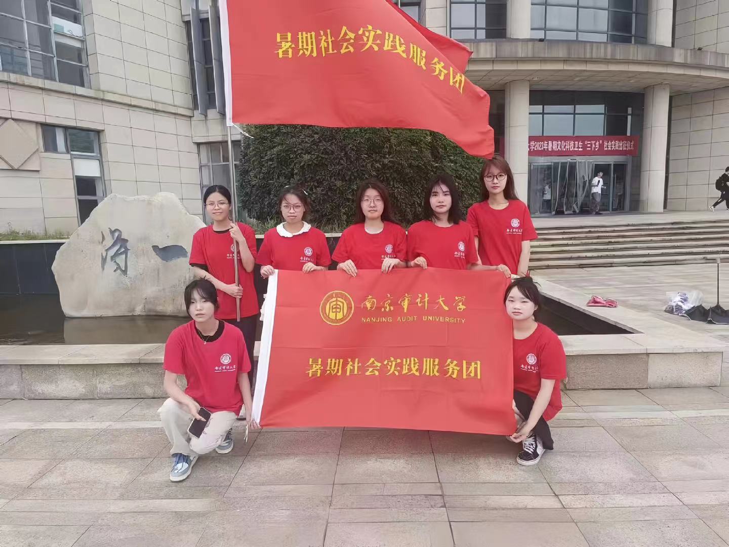 ��������R�Єӣ������Gɫ�h����