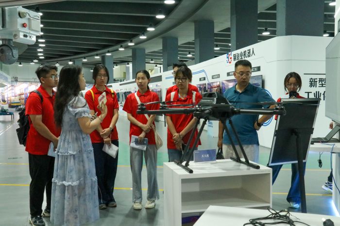 У�Fί���`�{�ЈF̽�ؙC����"4S"����