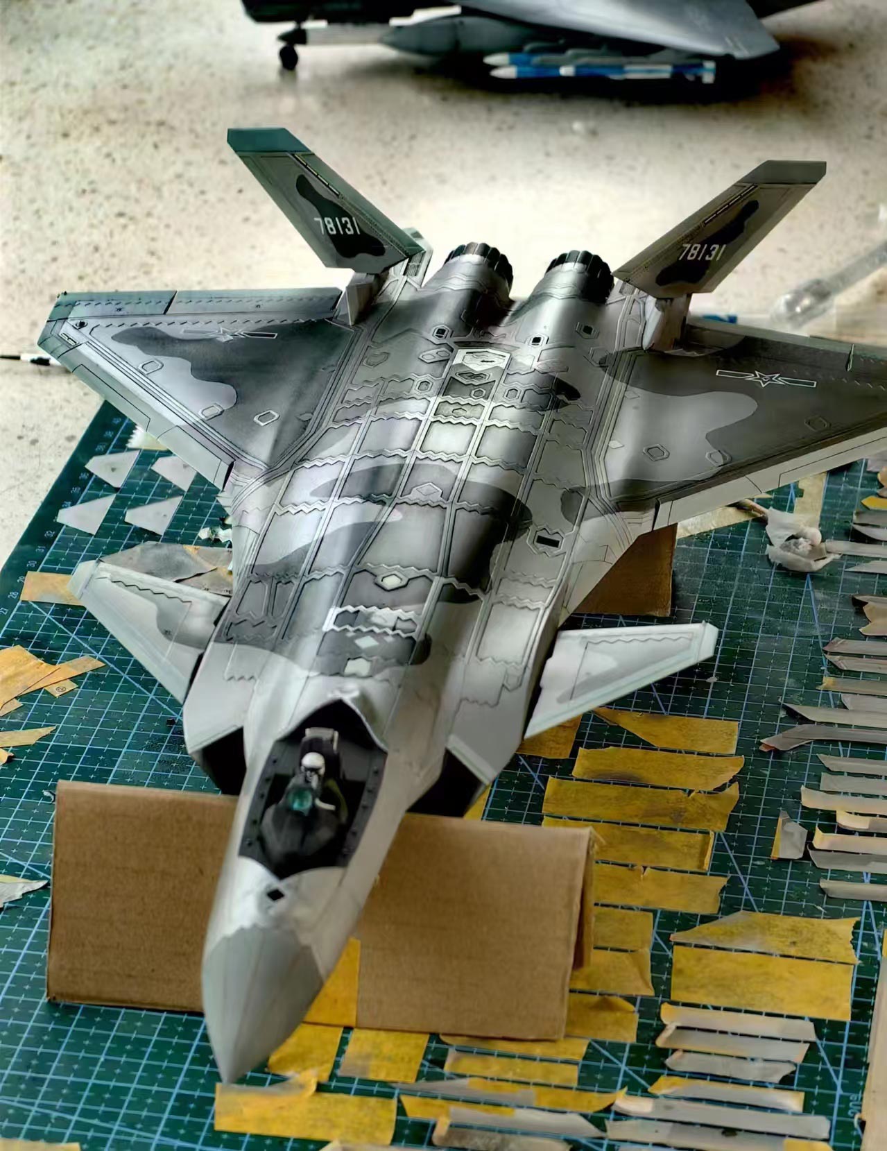 ��ģ���죬������`�е��{��̽����