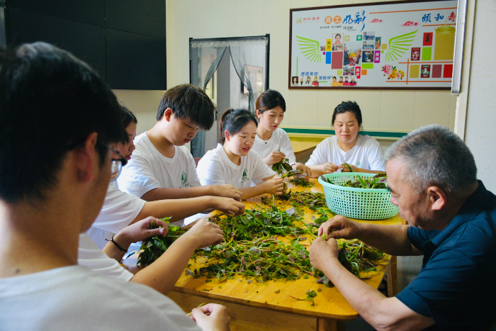 ��Խ���d�`һ�Z������֪�ЌW���c���c�B��Ժ�Ĝ��顰����֮�s��