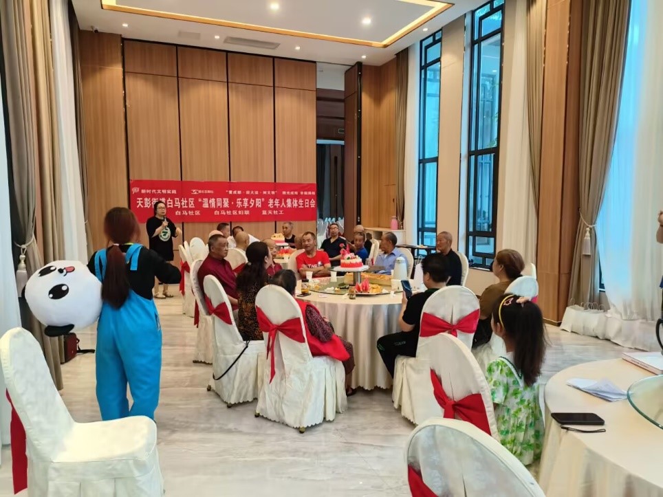 ����ͬ�ۣ�����Ϧ�