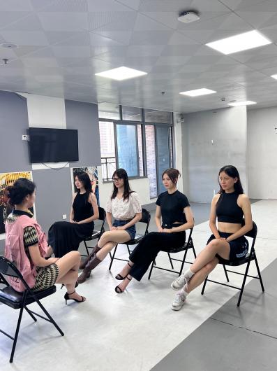 �ܸ���������Ʒ�Y�x֮��