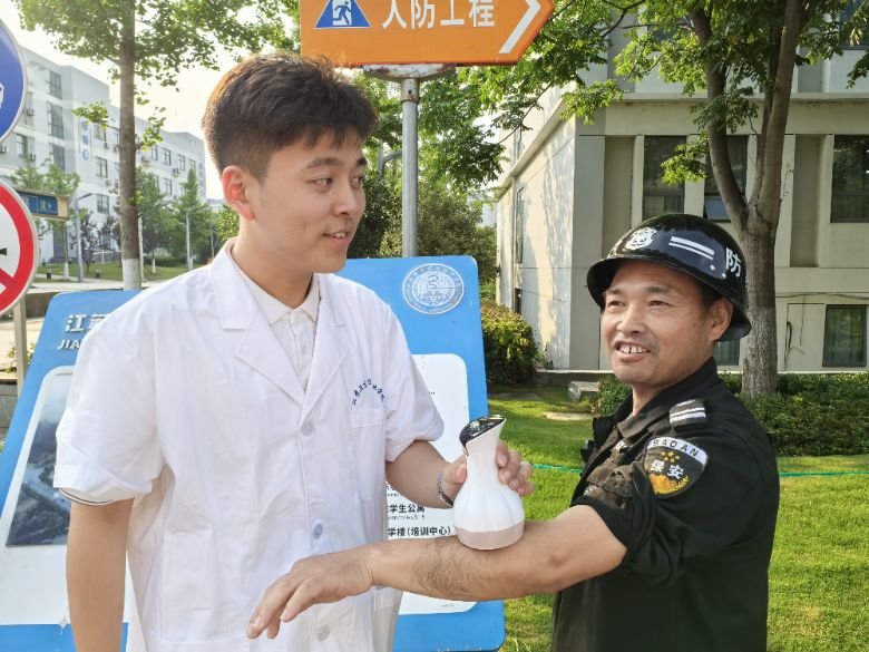 ���ޡ�Ȼһ�£��Ƽ��x�����t��׃��ȫ��λ������������