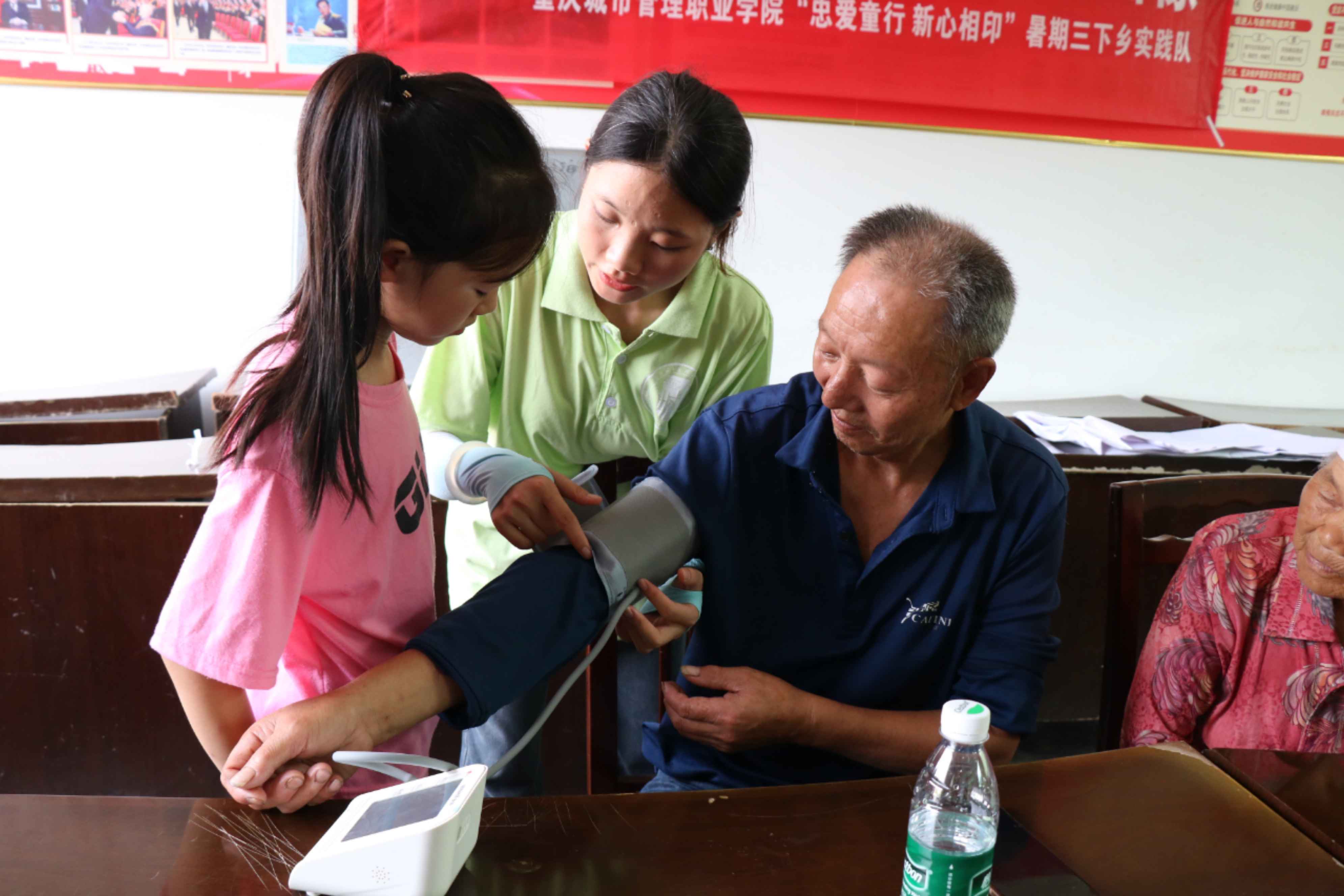 ؟���T�ഺ��Т�H���P