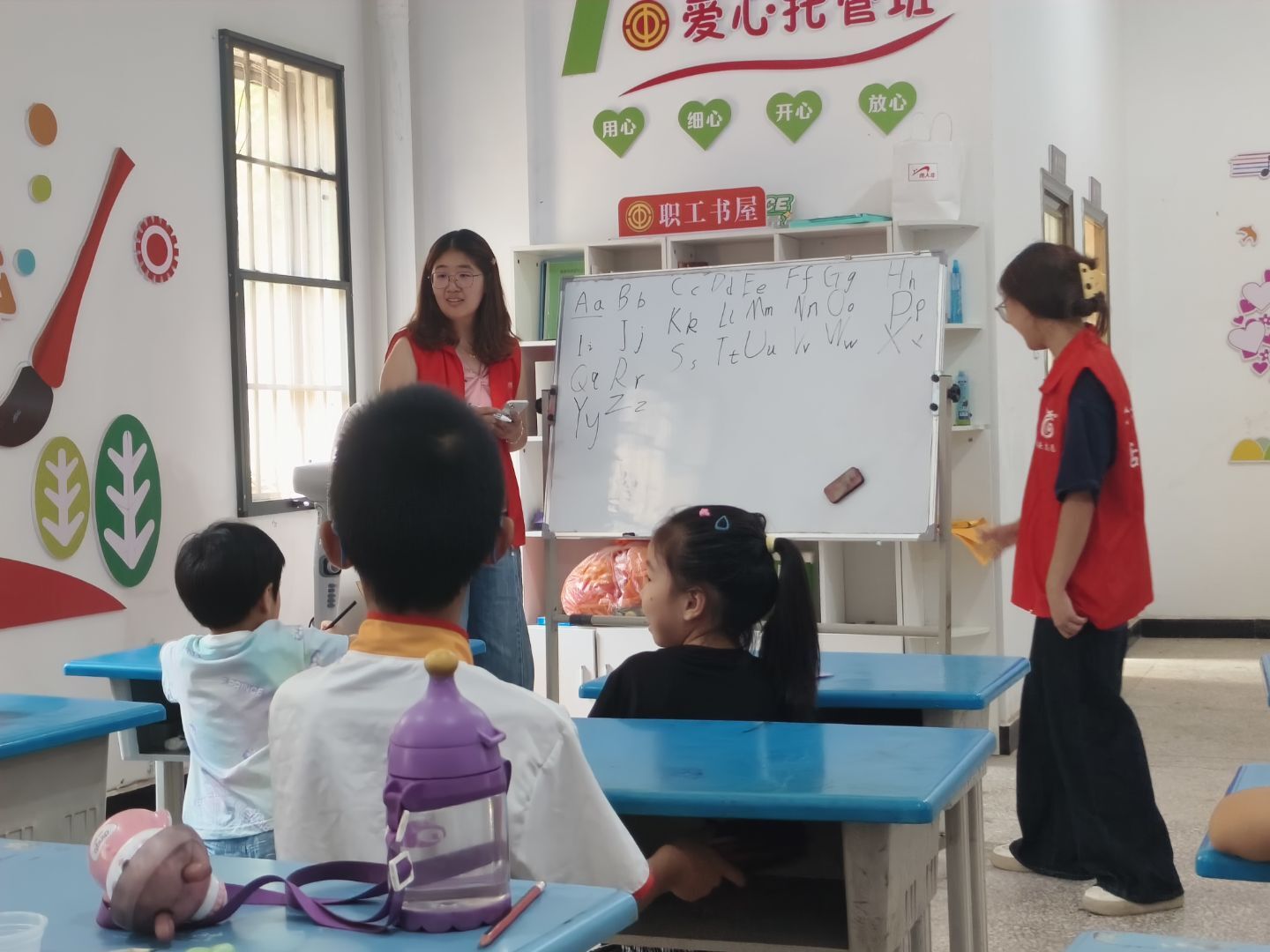 �����йࣺܰ־Ը��������ͯӢ�Z����