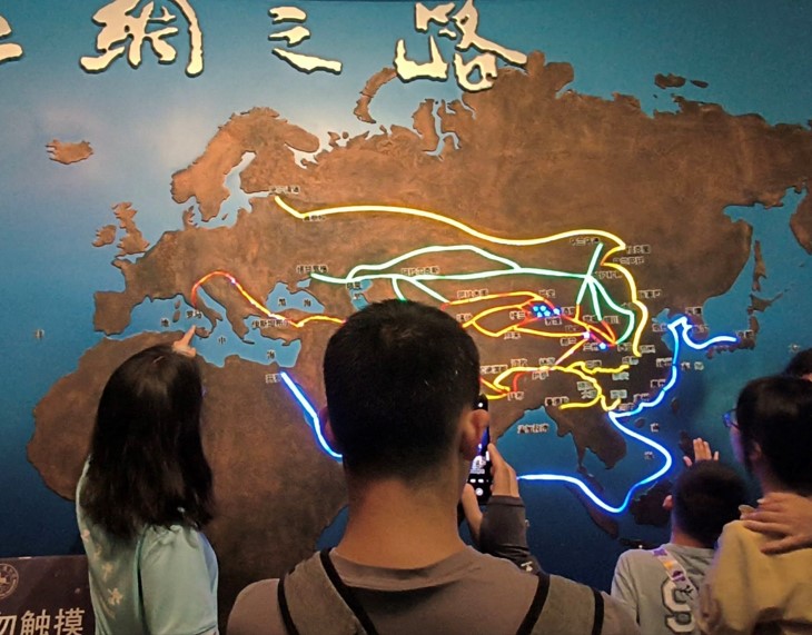 �v���S�ӹ��������m(x��)�vʷ�Ļ�