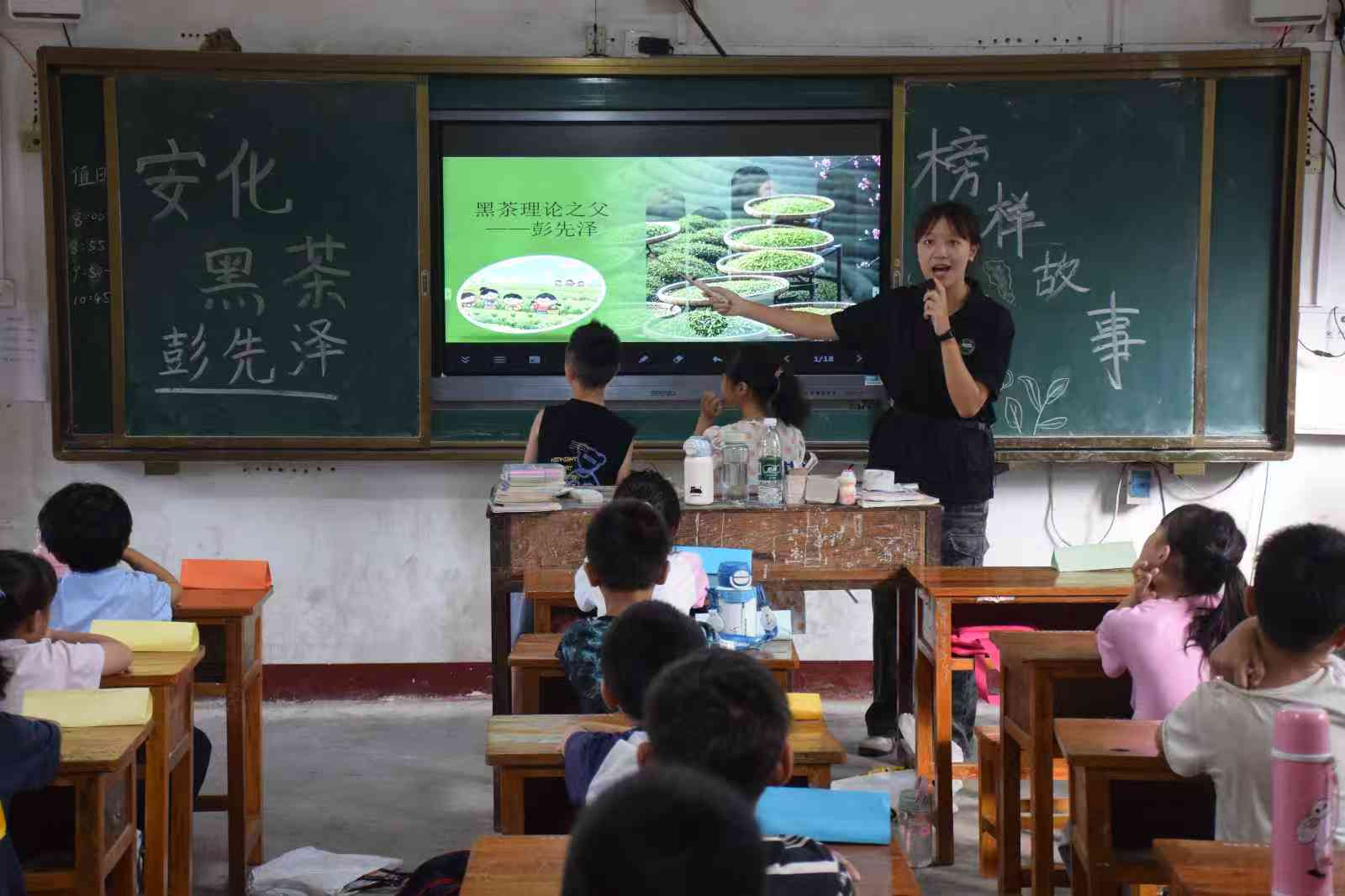 ��Ӿ����T���� �ഺ�����m(x��)���� �������ϵ�һ�����WԺ���`�F�_չ����n��