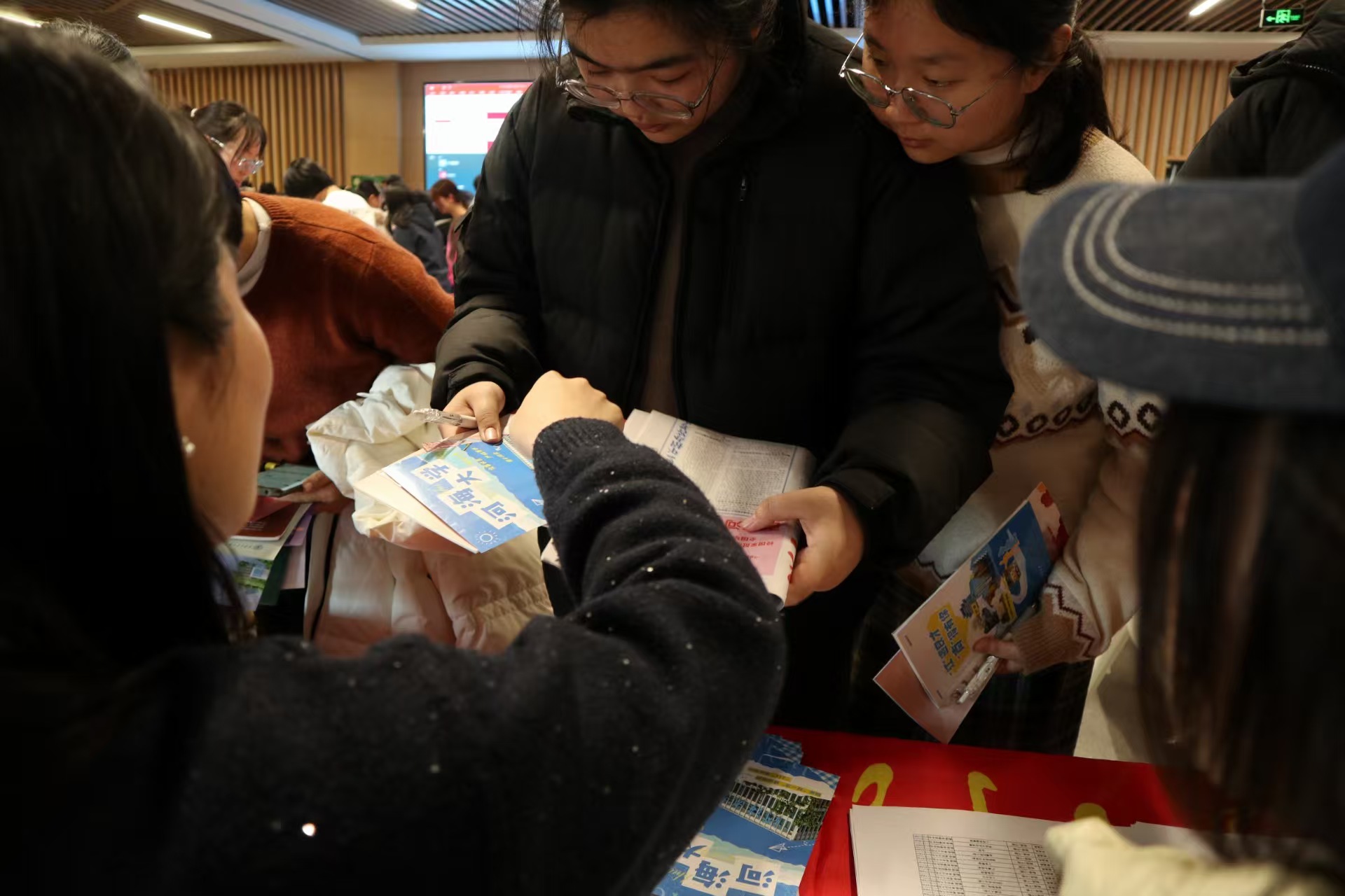 ���Ӻ�֮����һ��֮��