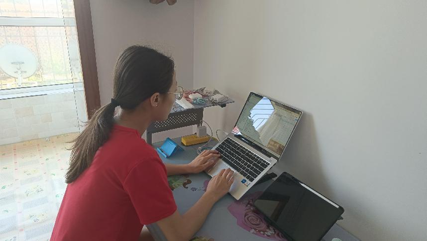 �����{(di��o)�醖(w��n)�����������C�F(xi��n)�憖(w��n)�}