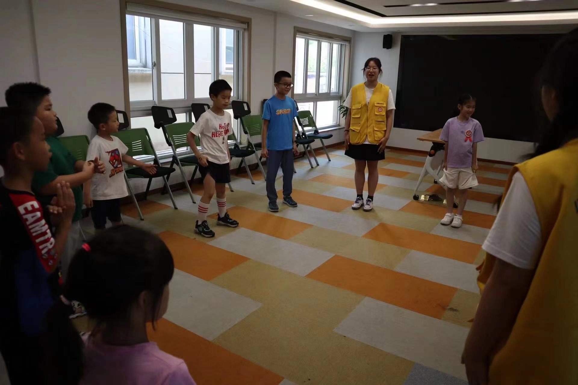 �������oͯ�ģ��\���Rӭ���\