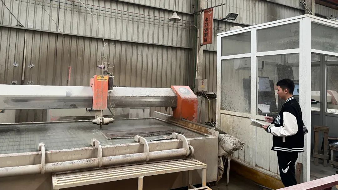 ���댍�`�����������o�޼�һһ���L����֪���ֻ������a�I�x�ܼ��l�lչ