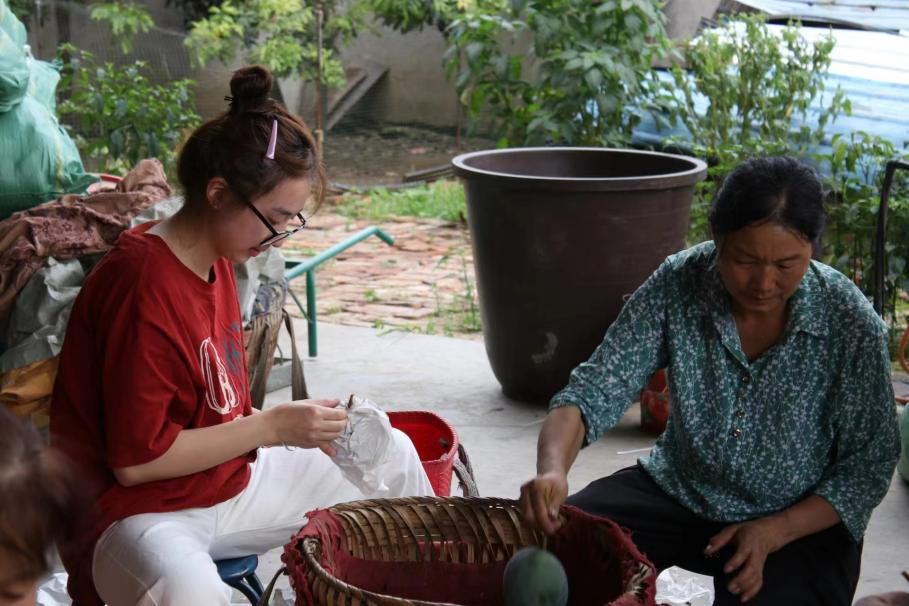 �������r��־Ը����