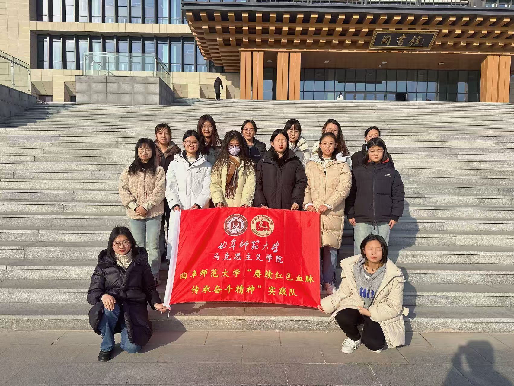 ׷�����ɾ��񣬂��мtɫ����