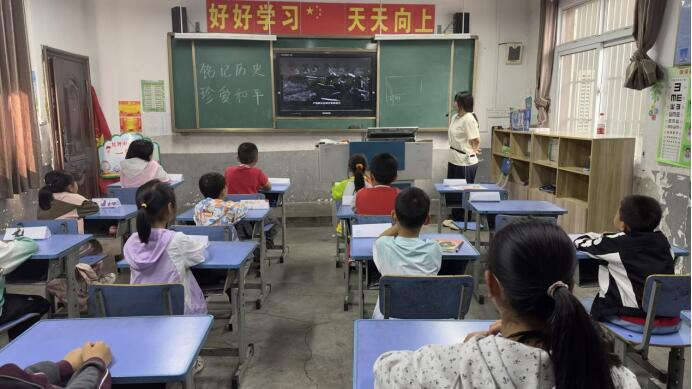 �ӛ�vʷ ��ۺ�ƽ�����_չ��������׃���ۇ����x�����n