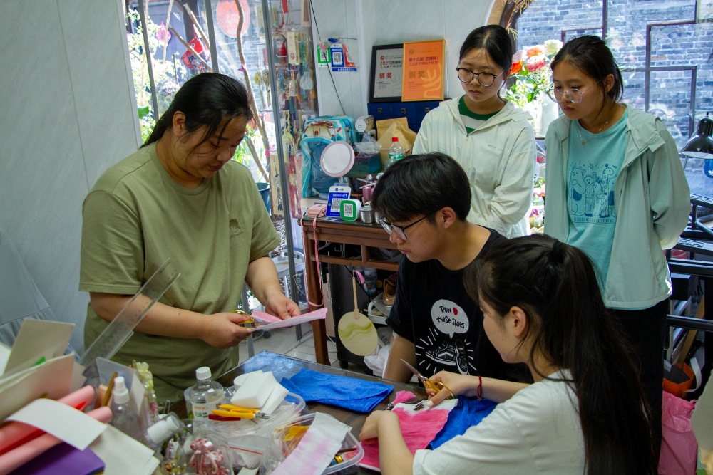 ��Ҋ���z���W�����z�����з��z