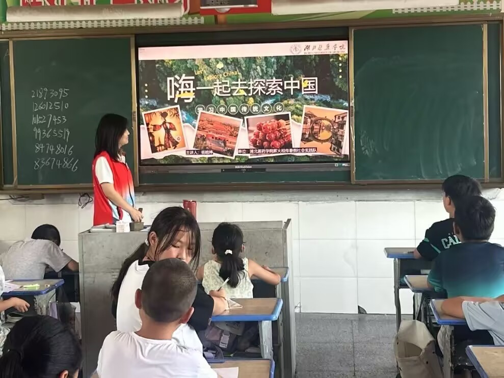 ���y�Ļ���ͯ�ģ��ഺ���`�����L