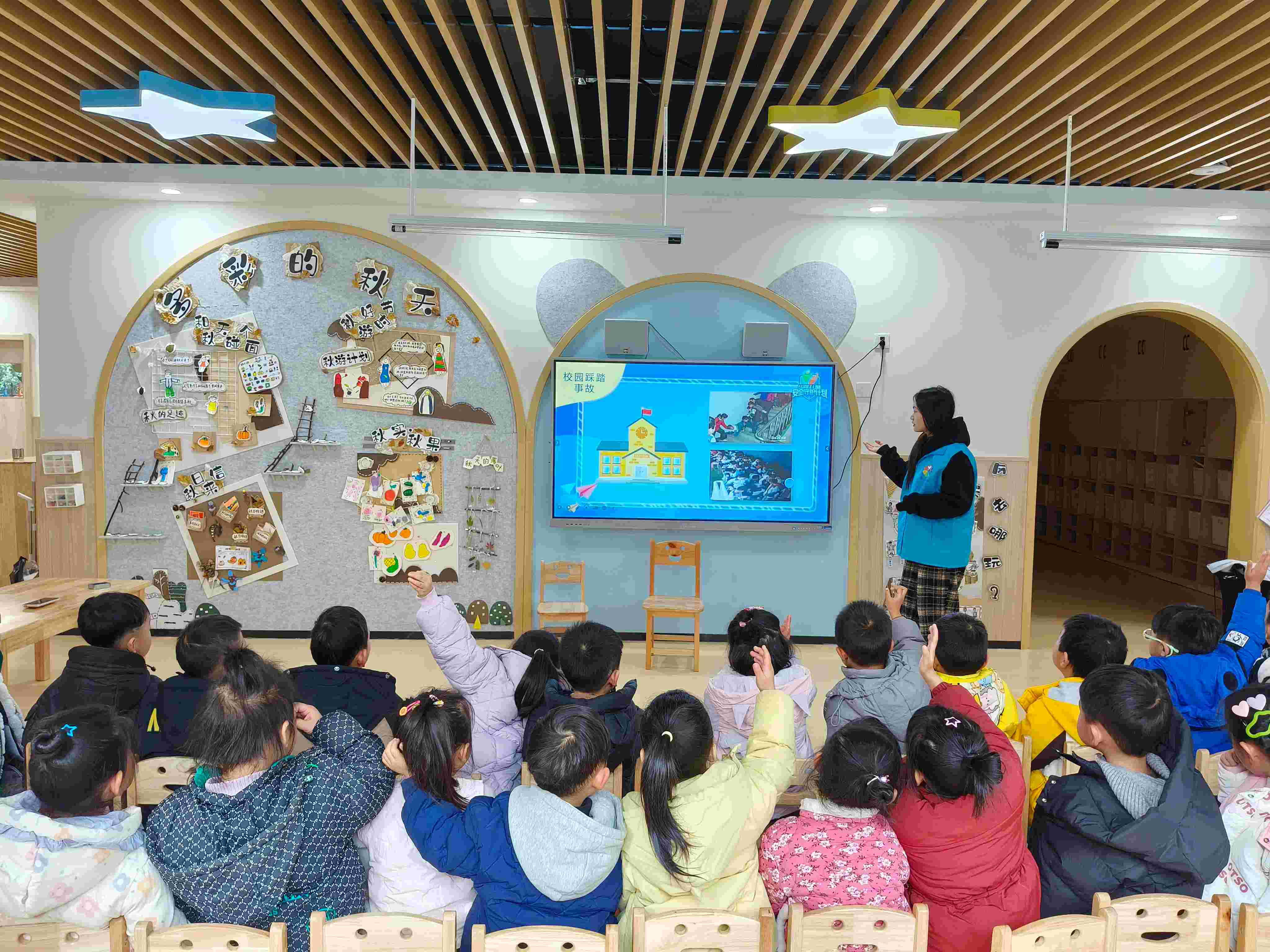 �ѹ�Ӣ�w�裬��ȫ���S���������t(y��)�����o(h��)�ܵ������o(h��)��ȫ�����v�F(tu��n)�׃��@����̤���v�o(j��)��(sh��)