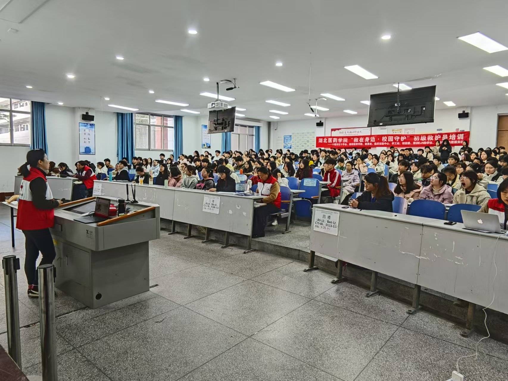 ���ȡ�����߅ �o�������������tˎ�WԺ�ڶ��ڳ������o�T��Ӗ�A�M�չ�