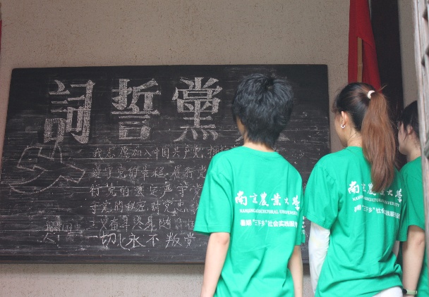 ��ԡ�tɫ�s�⣬���ഺ��(sh��)�`����������ƪ