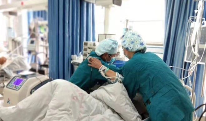 ��Iƽ����λ���@�t�ߵĐ��c����