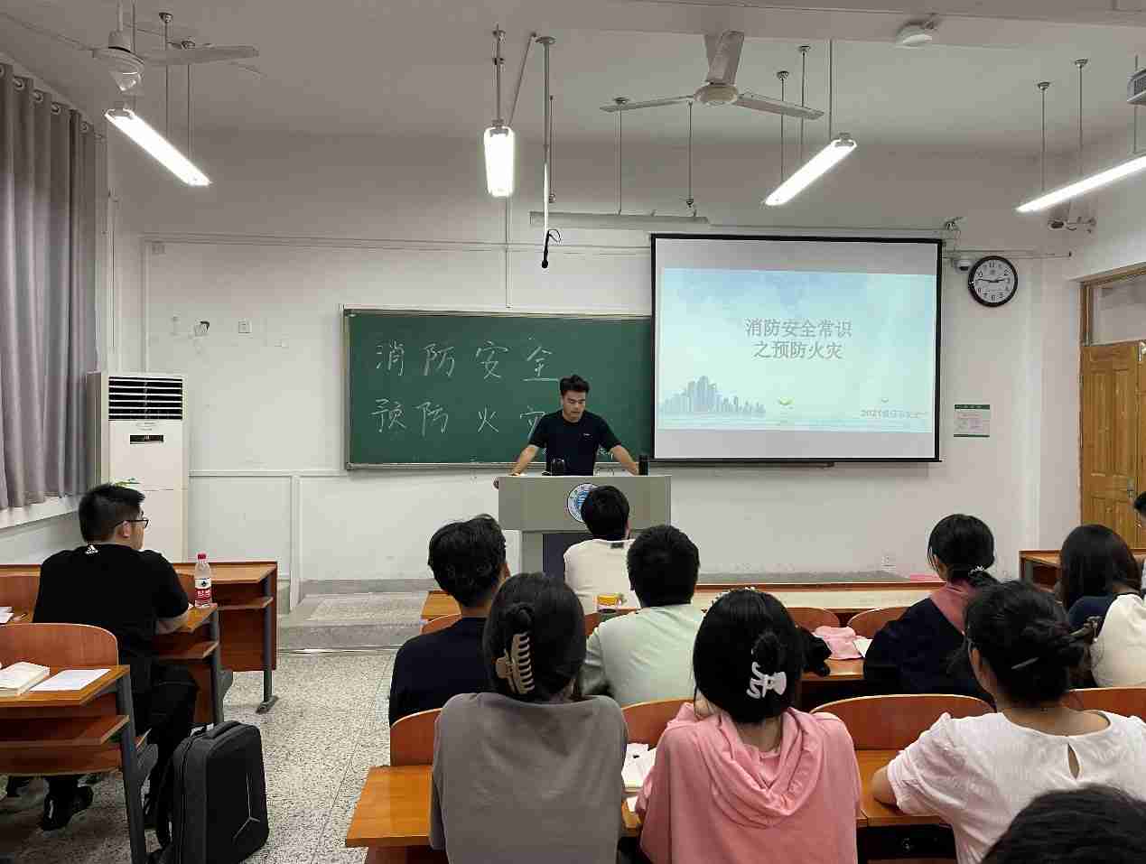 ��������ȫ���A����ġ����}����