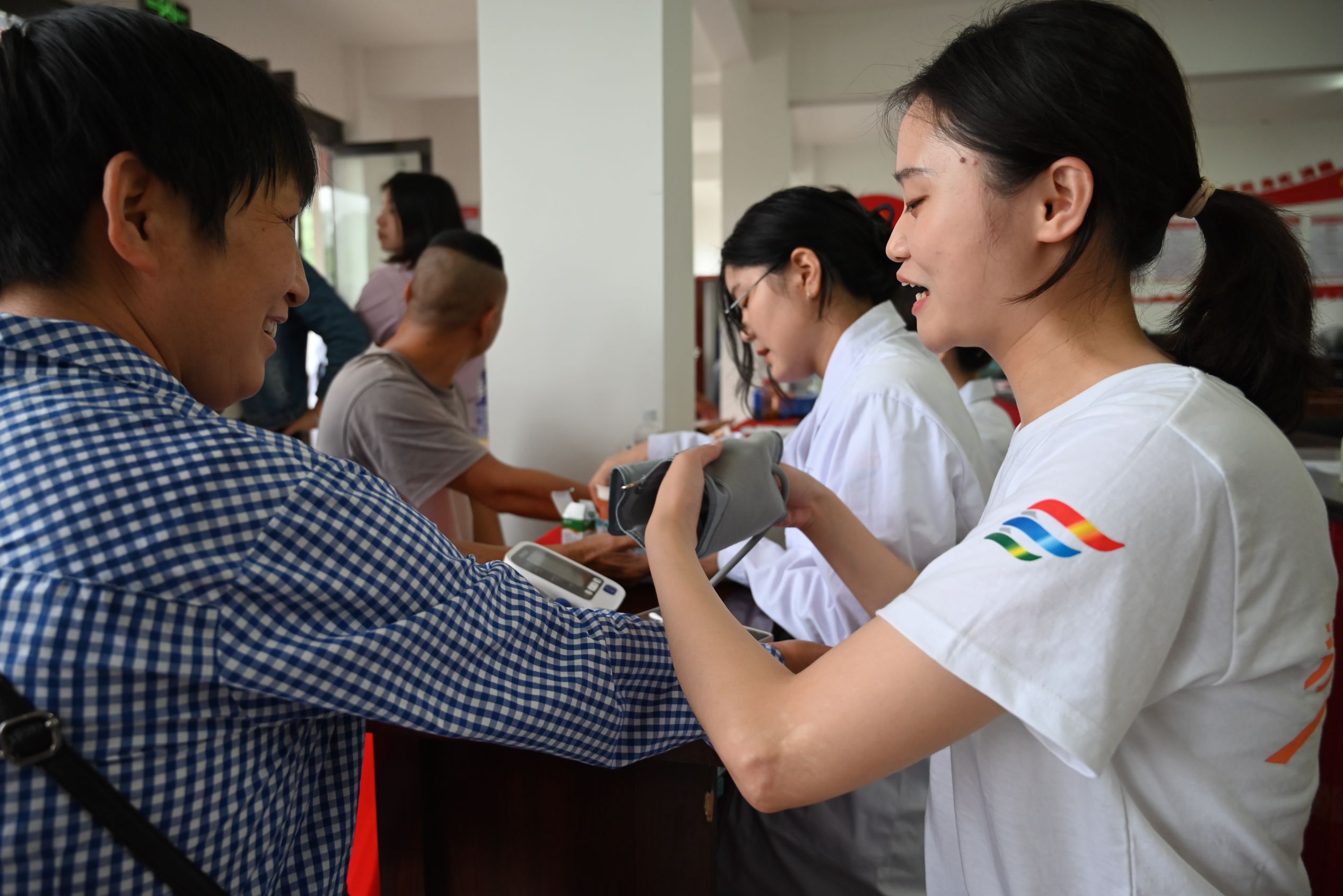 �����t(y��)�W���M�l(xi��ng)�壬�t(y��)��ů����