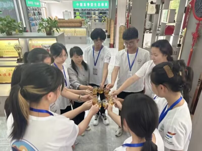 �����W�ӷ����l����Ʒʥ�t����Ʒʥˮ