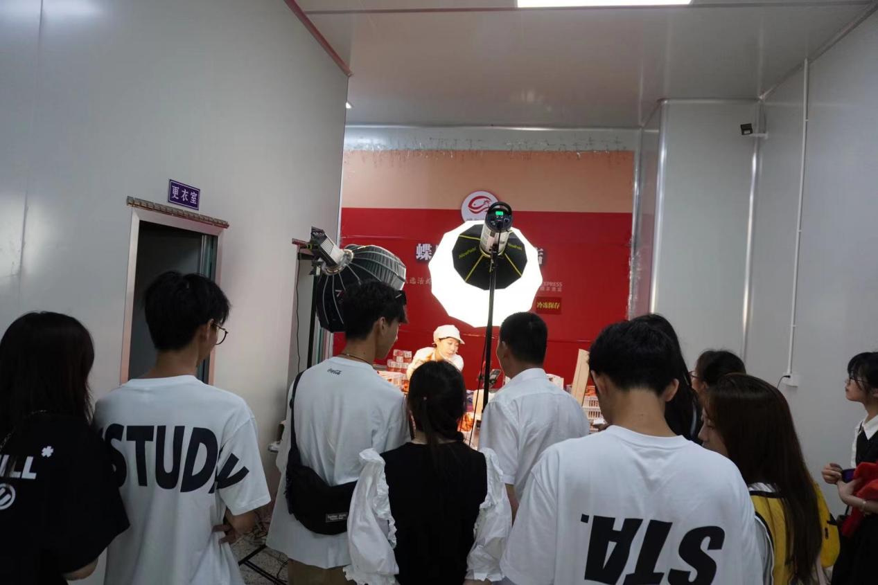 �����u���衱�����I���L�������F�l�����d֮·