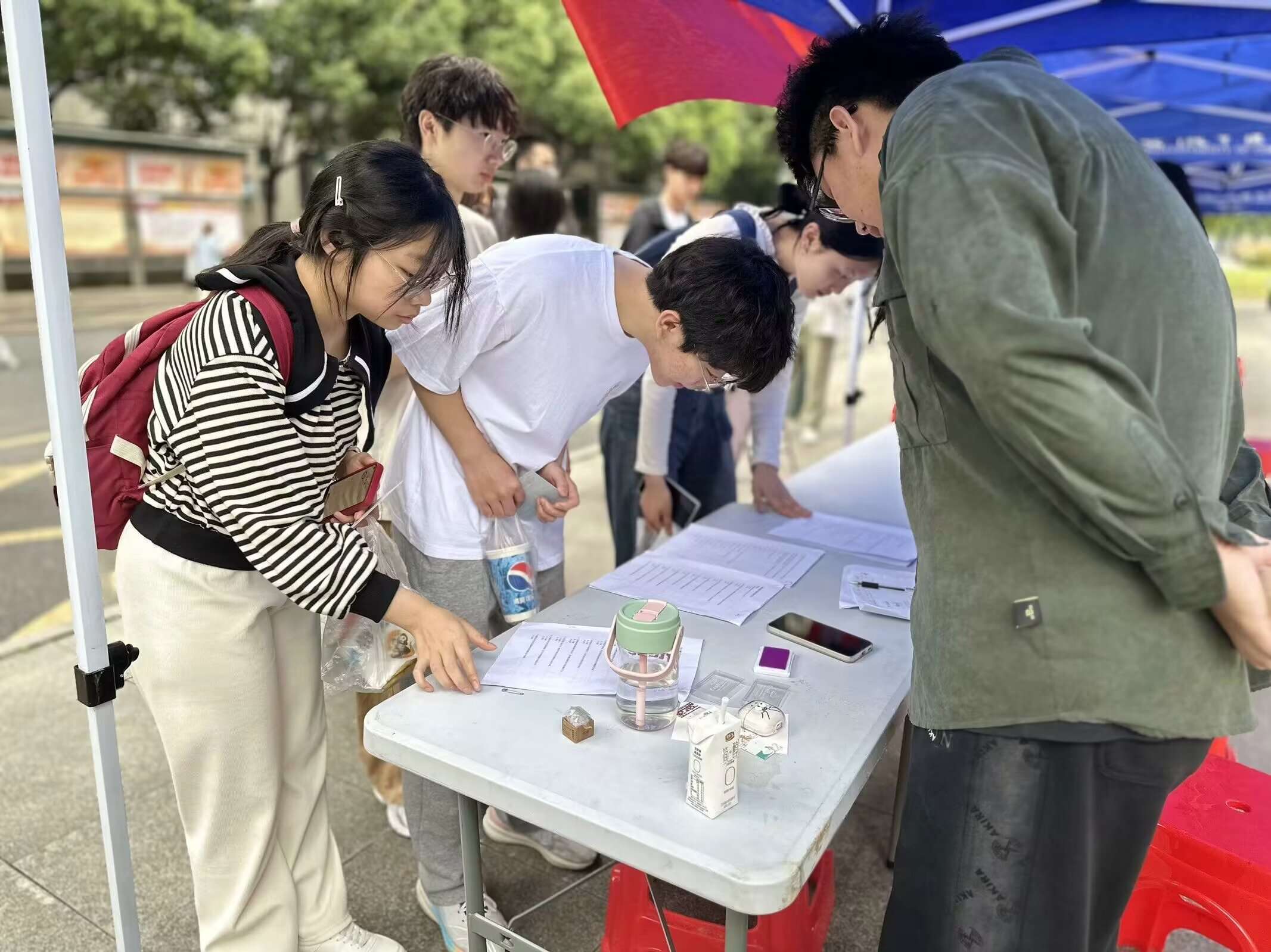 �W�j��������ȫ���L�u��