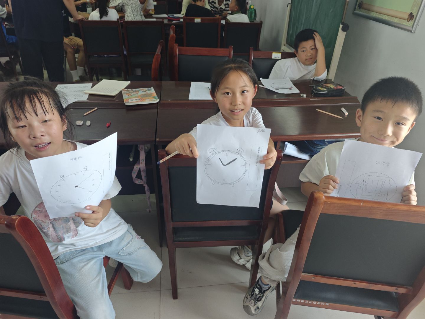 �����ʉ������l��СС�AȦ��������