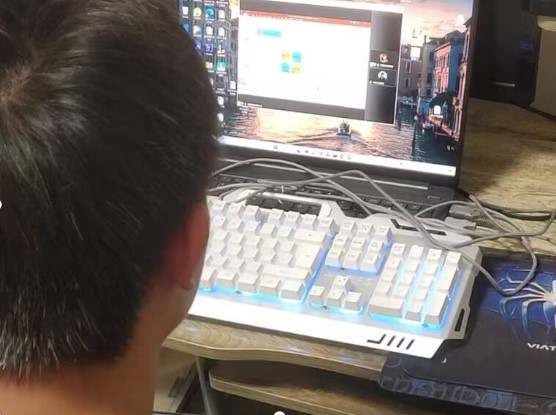 ��^(q��)�����������҂����Є�