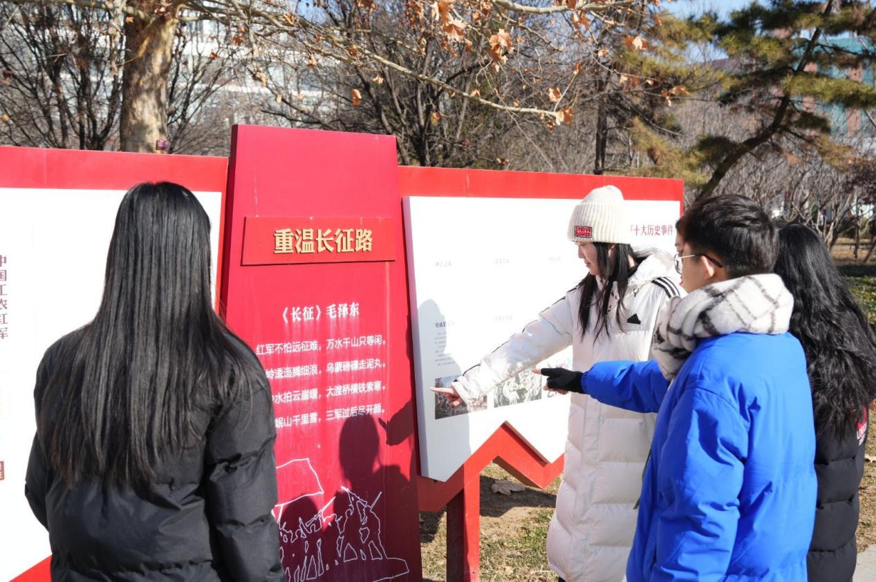 ׷��ǰ݅�_����̽���tɫ֮·