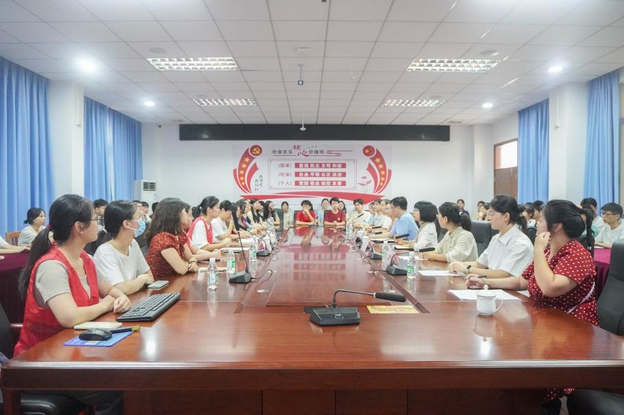 �����A�M���ٶ���