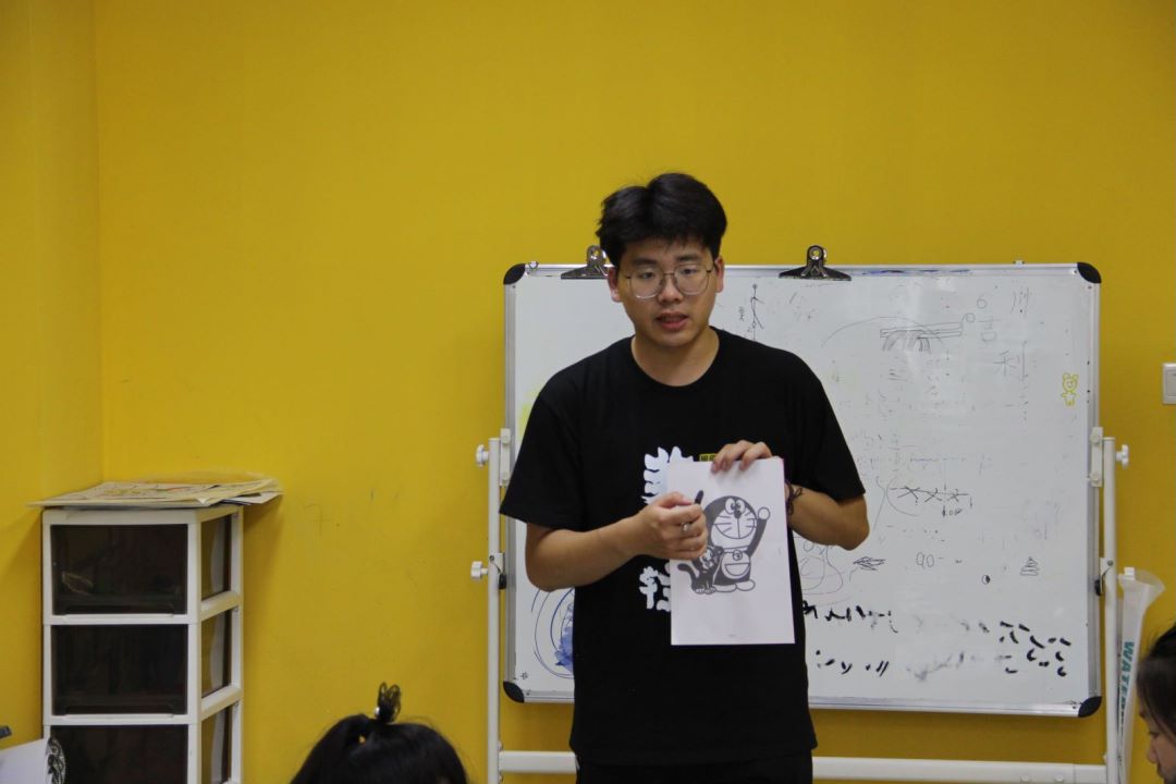 ���֠�С�֣�����̼�·