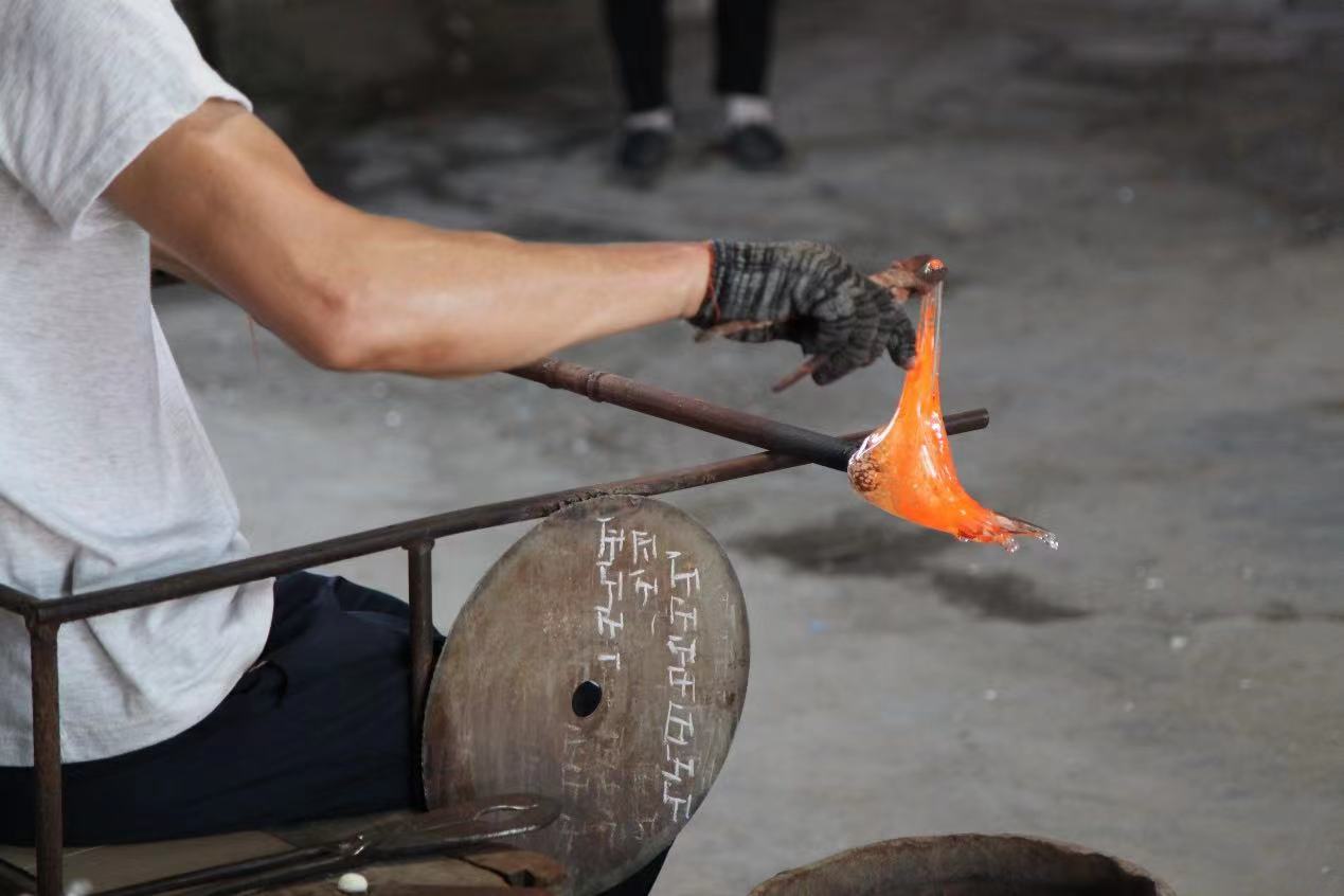 ��������������������`�Fǰ���Ͳ��в�ɽ�^�����Ј��M���Ј��{��