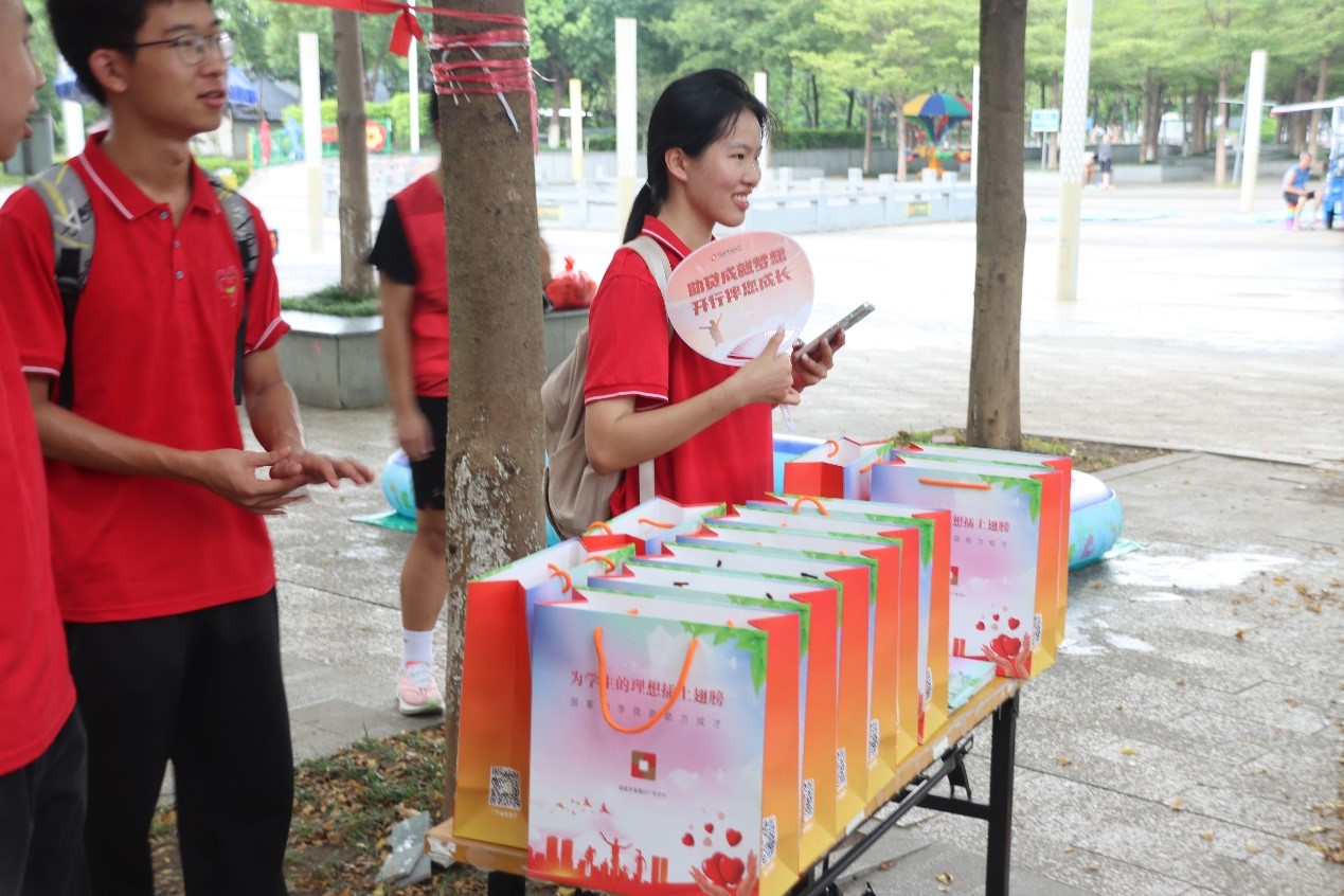 �Y�W(xu��)���������l(xi��ng)������(m��ng)��