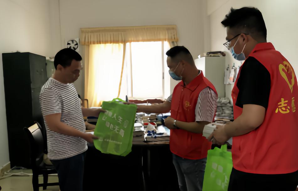 �`����^�����������������A