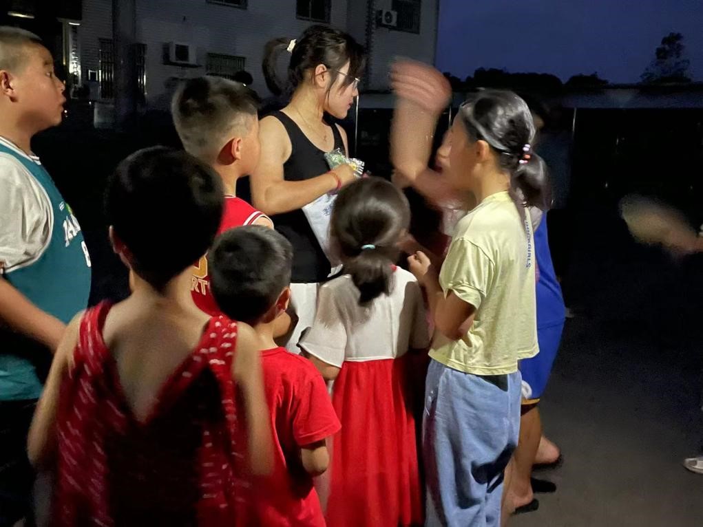 �ഺ���������`����|���ϴ�W������`�F���l�庢�ӂ��e����һ������\�ӕ�����Ո�������